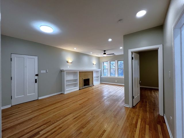 7433 N HOYNE Avenue 2, Chicago, IL 60645
