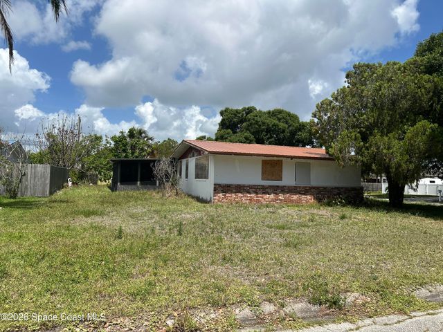 909 Hall Street, Melbourne, FL 32901