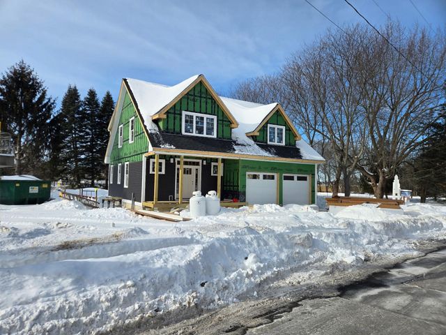 45 Shearwater Drive, Portsmouth, NH 03801