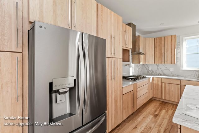 45 Shearwater Drive, Portsmouth, NH 03801