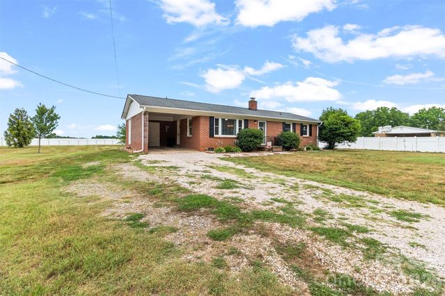 158 Baxter Road, Cherryville, NC 28021