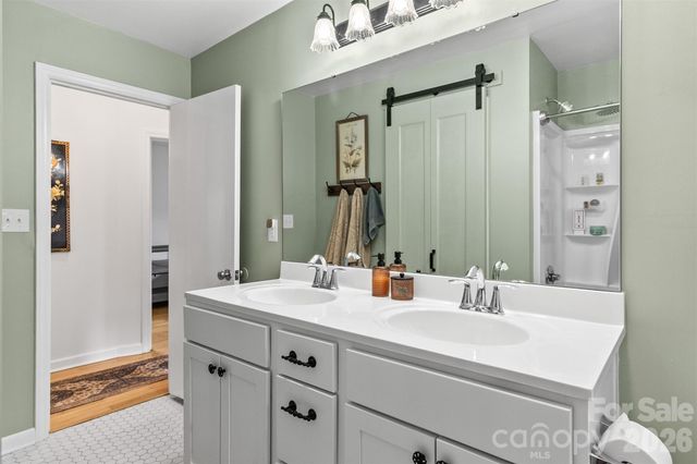 158 Baxter Road, Cherryville, NC 28021