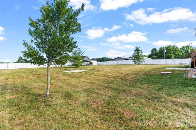158 Baxter Road, Cherryville, NC 28021