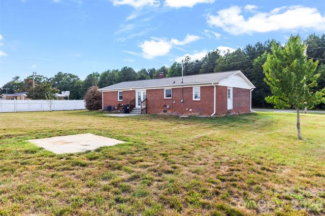 158 Baxter Road, Cherryville, NC 28021
