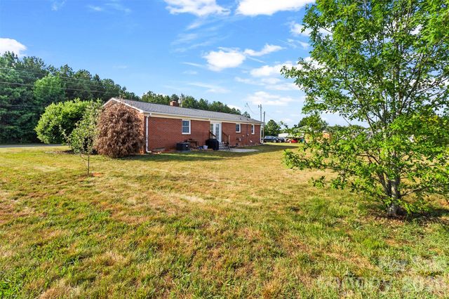 158 Baxter Road, Cherryville, NC 28021