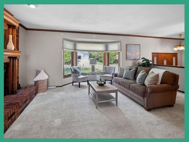 7130 S Hill Road, Deforest, WI 53532