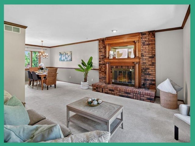 7130 S Hill Road, Deforest, WI 53532