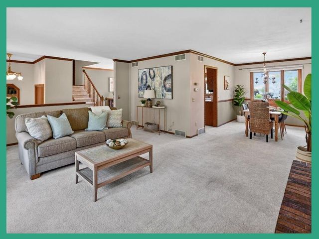 7130 S Hill Road, Deforest, WI 53532