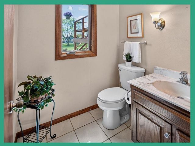 7130 S Hill Road, Deforest, WI 53532