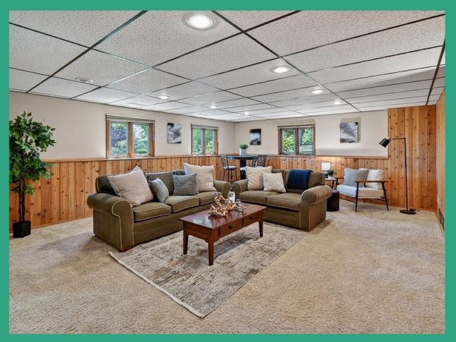 7130 S Hill Road, Deforest, WI 53532