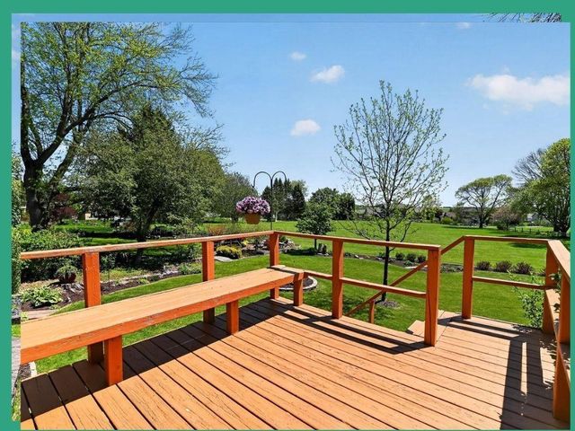 7130 S Hill Road, Deforest, WI 53532