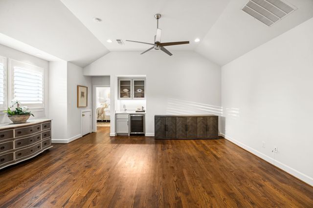 6809 Del Norte Lane, Dallas, TX 75225