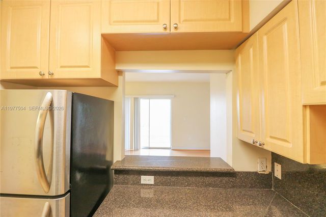 134 SW 7th Ave 403, Miami, FL 33130