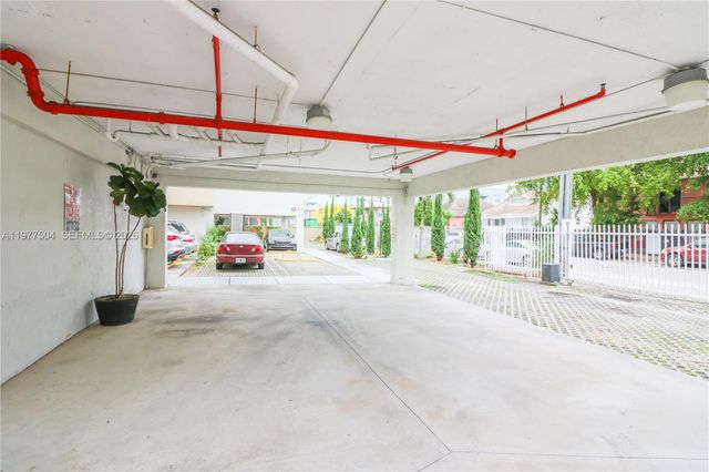 134 SW 7th Ave 403, Miami, FL 33130