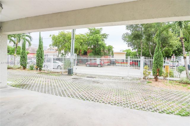 134 SW 7th Ave 403, Miami, FL 33130