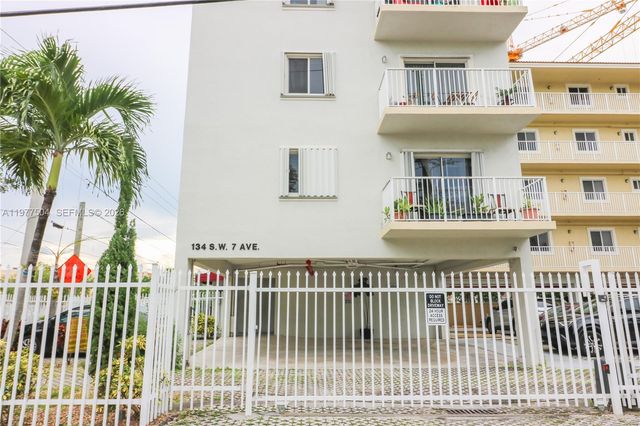 134 SW 7th Ave 403, Miami, FL 33130
