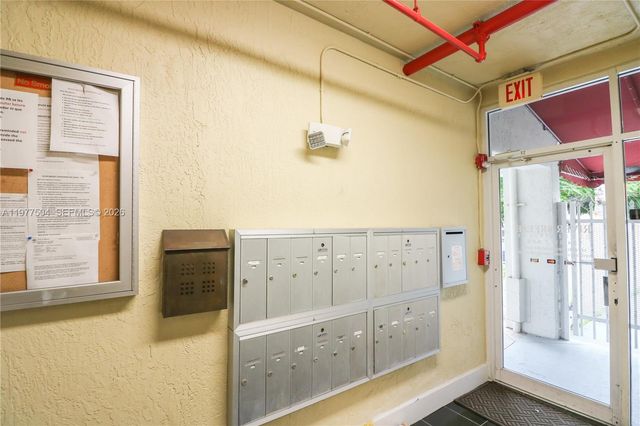 134 SW 7th Ave 403, Miami, FL 33130