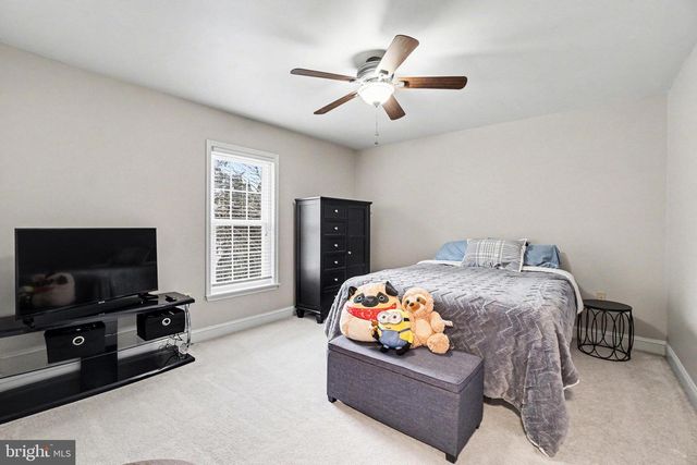 3809 PAMAY DR, Mechanicsburg, PA 17050