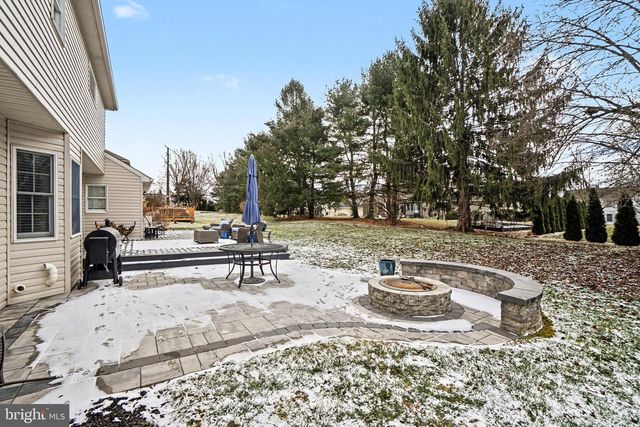 3809 PAMAY DR, Mechanicsburg, PA 17050