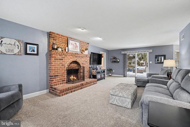 3809 PAMAY DR, Mechanicsburg, PA 17050