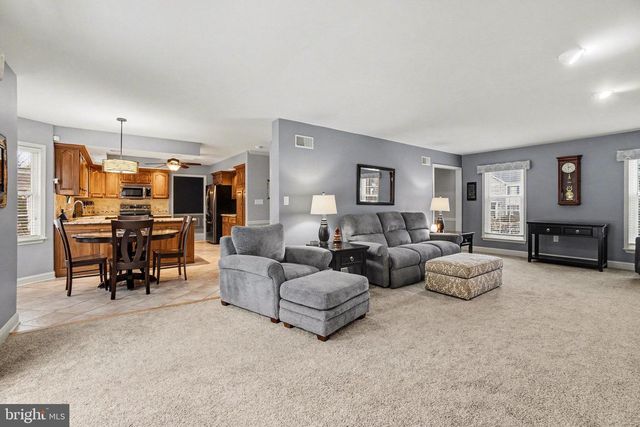 3809 PAMAY DR, Mechanicsburg, PA 17050