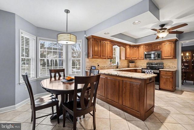 3809 PAMAY DR, Mechanicsburg, PA 17050