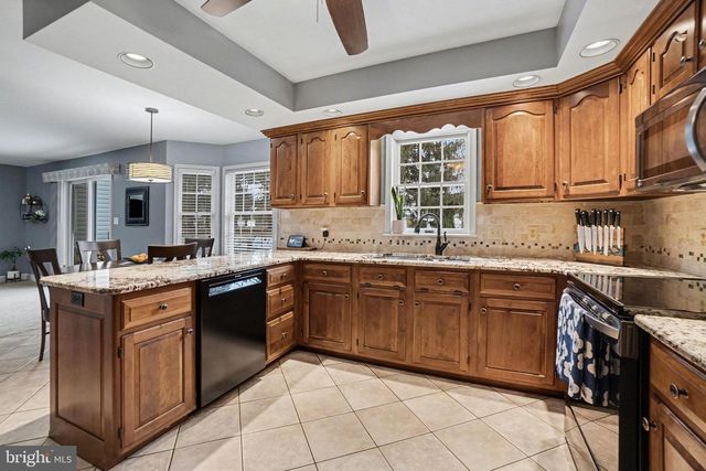 3809 PAMAY DR, Mechanicsburg, PA 17050