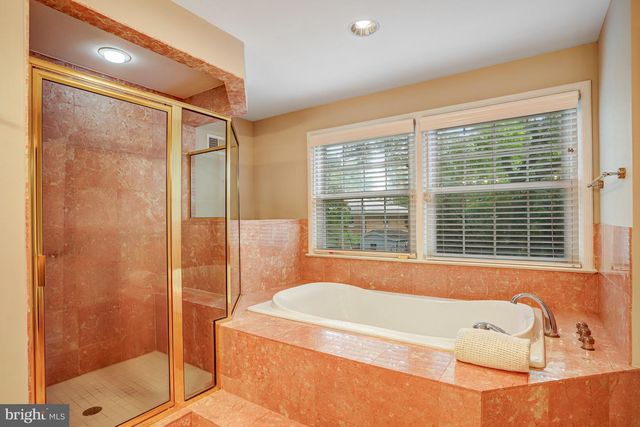 7021 WHITTIER BLVD, Bethesda, MD 20817