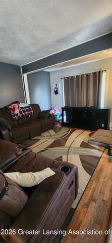 326 Potter Avenue, Lansing, MI 48910