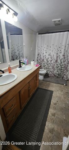 326 Potter Avenue, Lansing, MI 48910