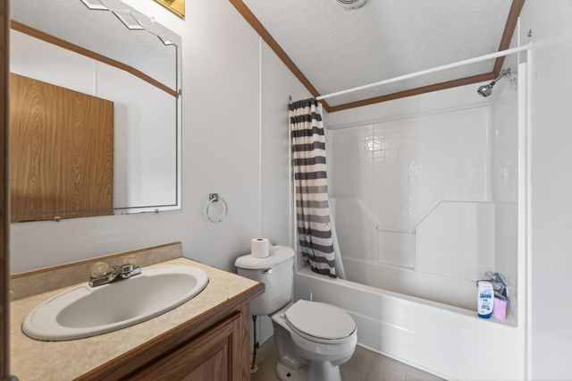3234 NE 89th Drive NE, Blaine, MN 55449
