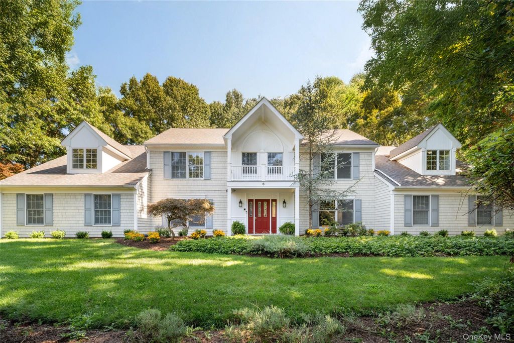 6 Davids Way, Port Jefferson, NY 11777 — exterior