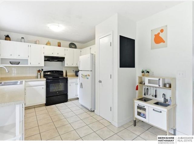 707 Lila Avenue, Bellevue, NE 68005