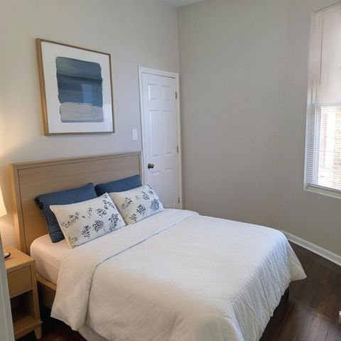 4119 W Harrison Street 1, Chicago, IL 60624