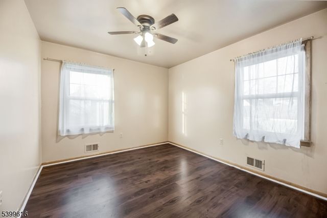 1123 E 3Rd St, Plainfield City, NJ 07062