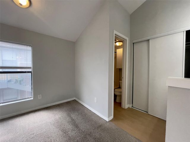 513 South Park DR 304, Austin, TX 78704