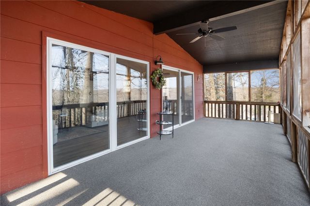 2 Tilbury Lane, Bella Vista, AR 72715