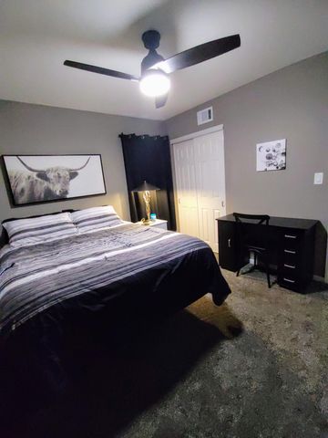 4936 Fremont Avenue N, Minneapolis, MN 55430