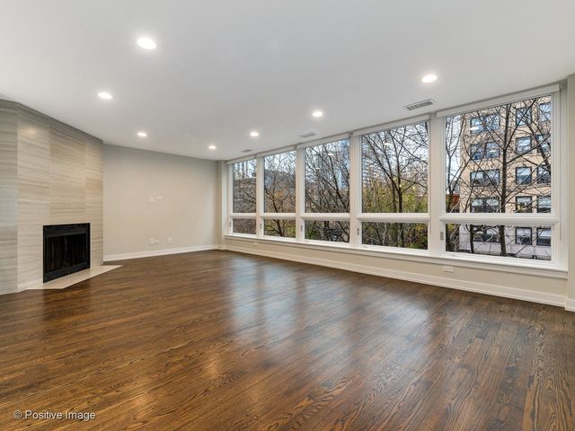 1241 N Dearborn Street 4, Chicago, IL 60610