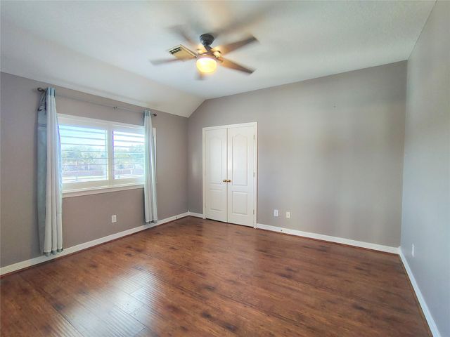 5515 Dawnington Place, Sugar Land, TX 77479
