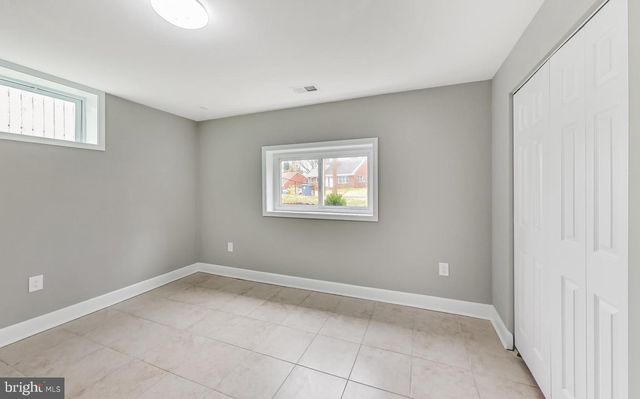 5923 BERWYN RD, College Park, MD 20740