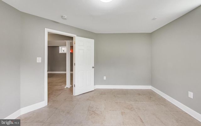 5923 BERWYN RD, College Park, MD 20740