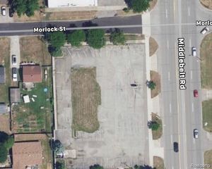 20385 Middlebelt Road, Livonia, MI 48152