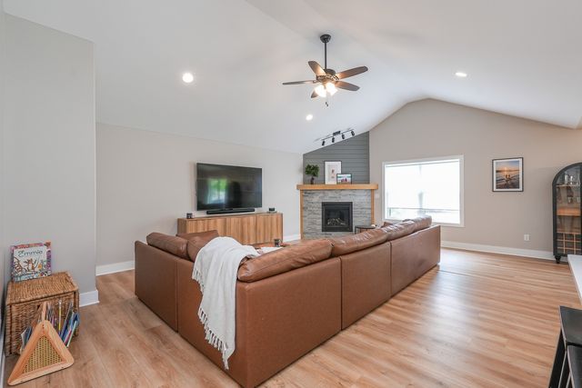 3172 Sun Valley Drive, Kankakee, IL 60901