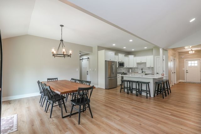 3172 Sun Valley Drive, Kankakee, IL 60901