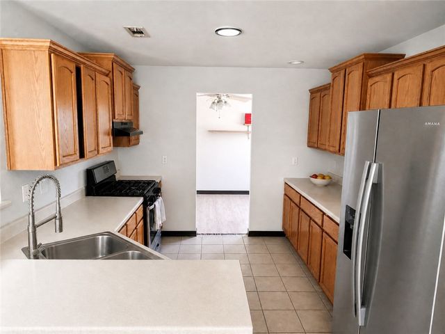2600 Granny Smith Avenue, Springdale, AR 72764