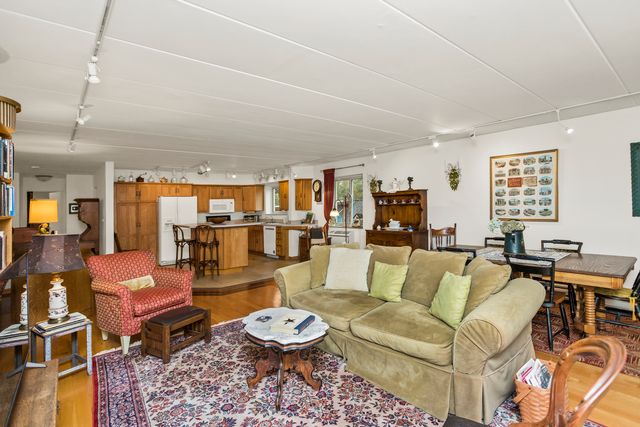 224 S OAK PARK Avenue 4B, Oak Park, IL 60302