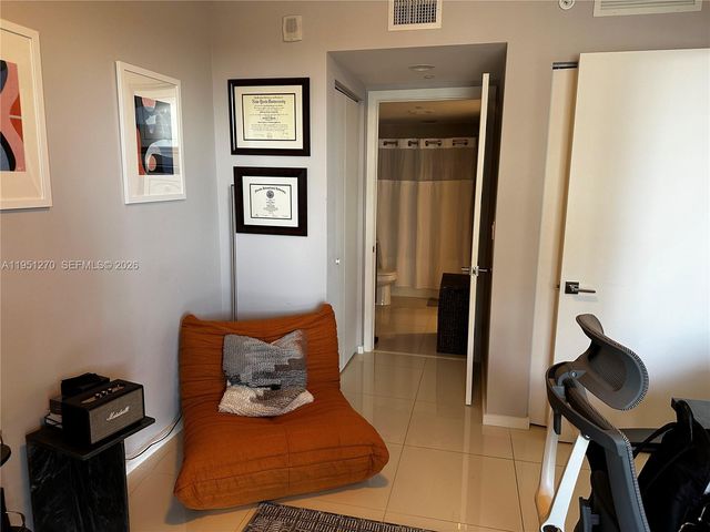 5252 NW 85th Ave 703, Doral, FL 33166