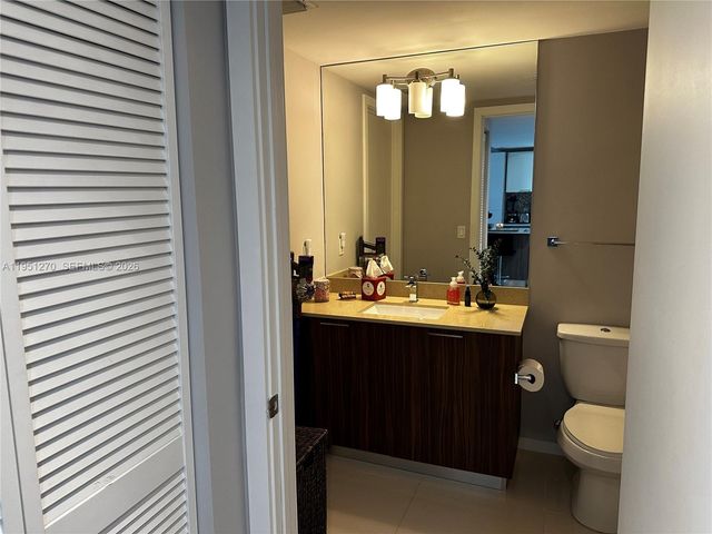 5252 NW 85th Ave 703, Doral, FL 33166