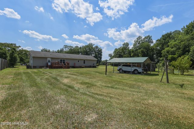 1772 Gum Swamp Church Road, Greenville, NC 27834